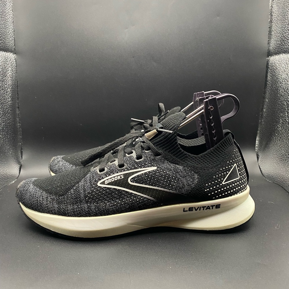 Brooks Women's Black and White Levitate Knit Sneakers